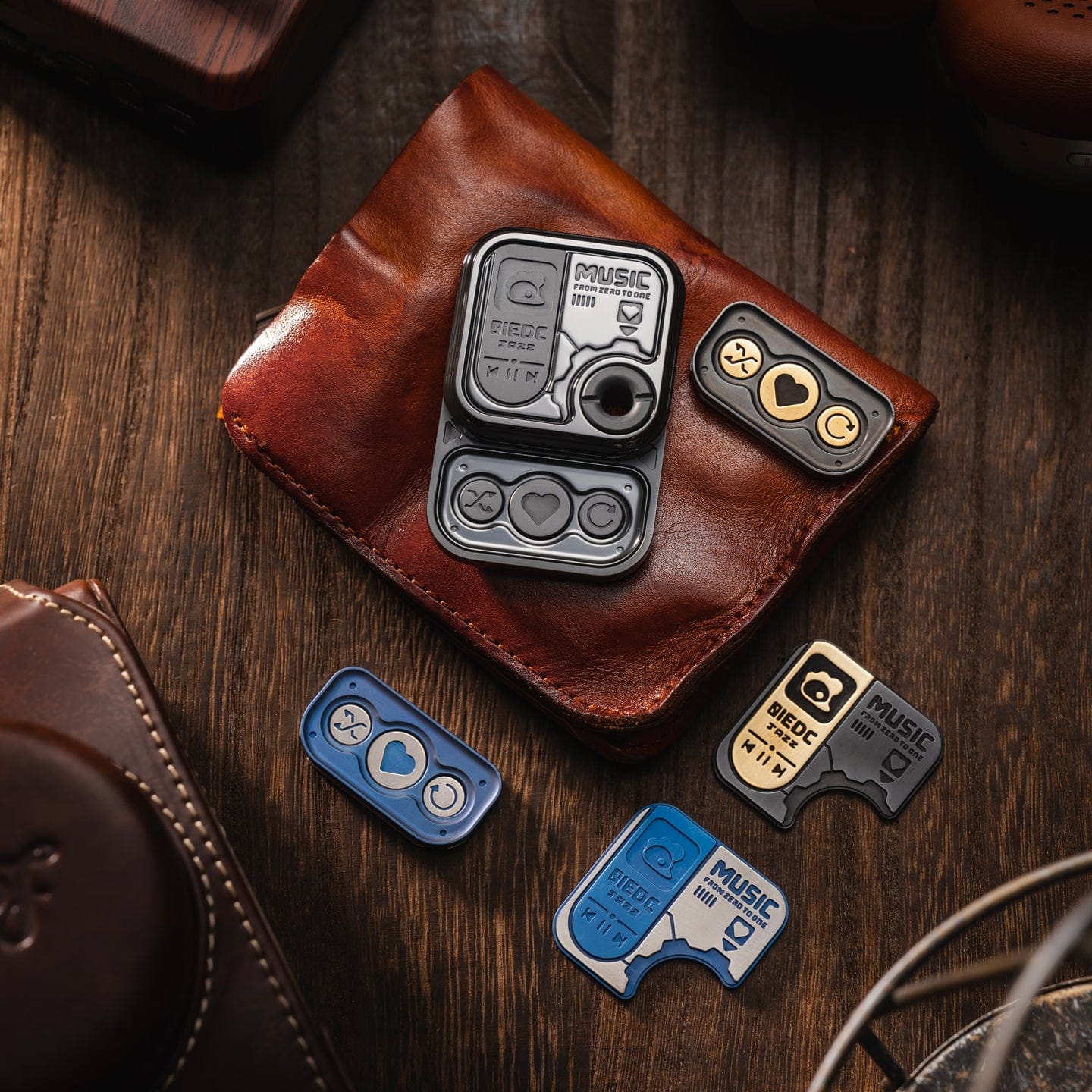 01EDC 只禁优惠代码 CD Player Cube