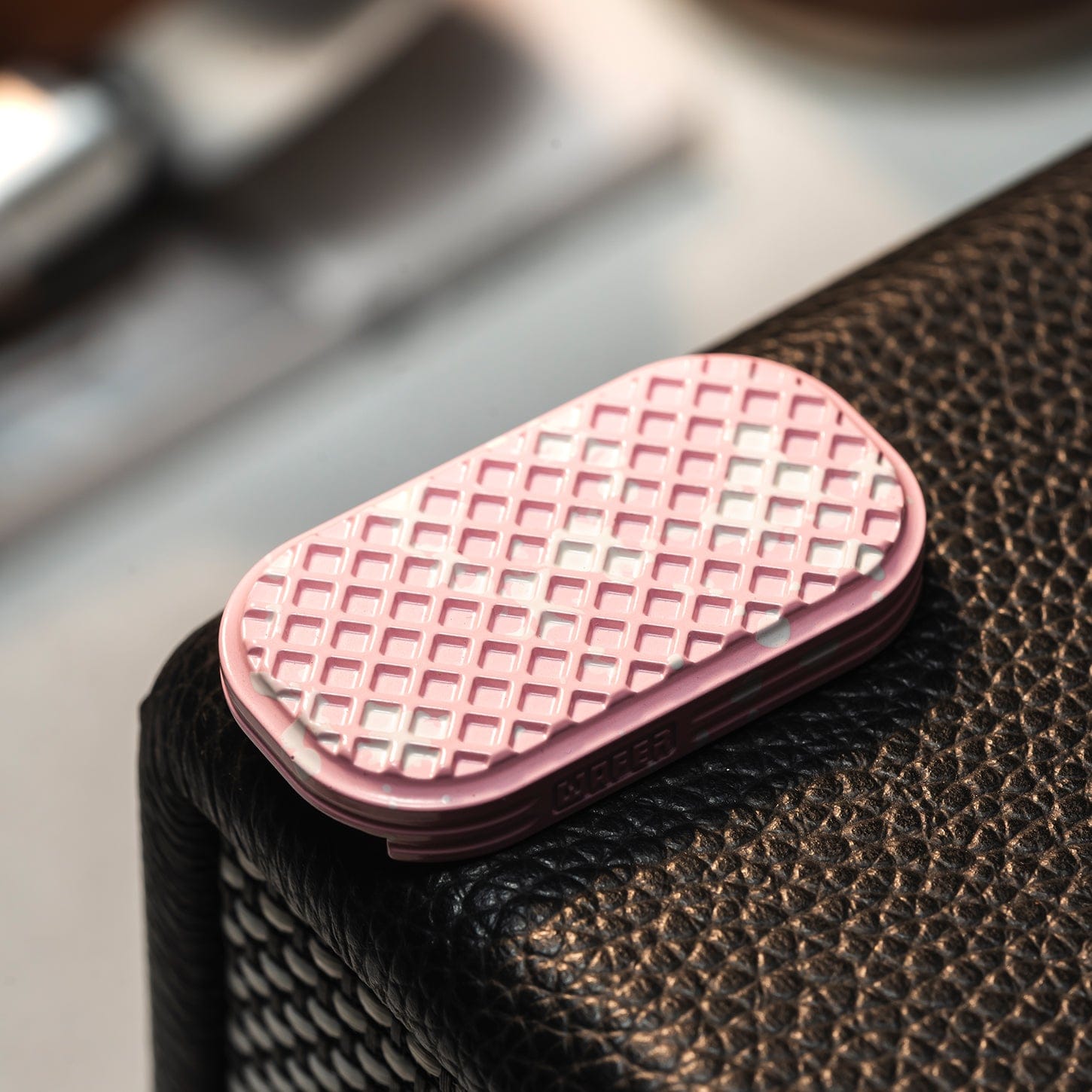 01EDC Fidget Slider Slider 01EDC 01 Slider Accessories / Ti+ceramic coating-strawberry shell 2pcs