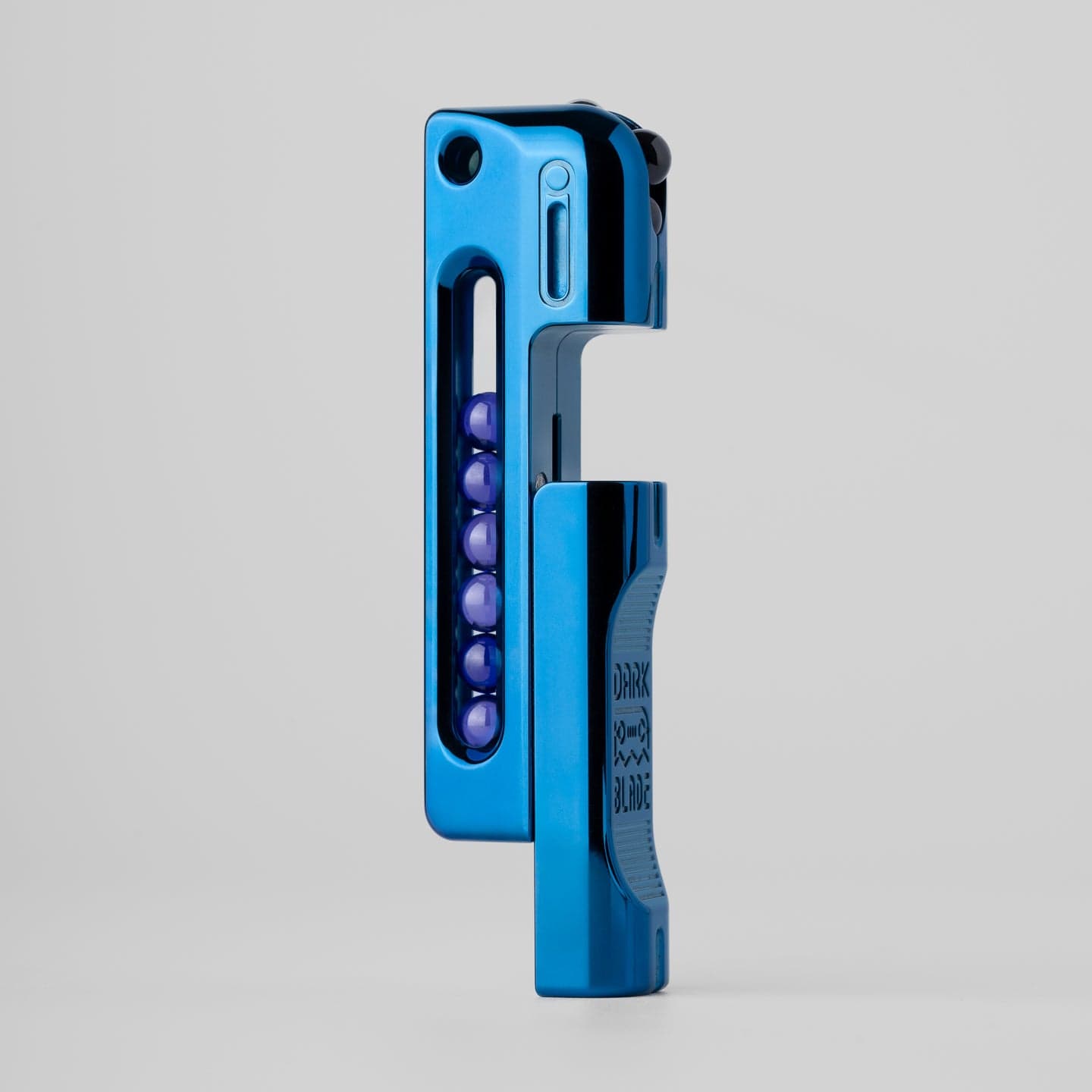 Basement Director 只禁优惠代码 Dark Blade Slider