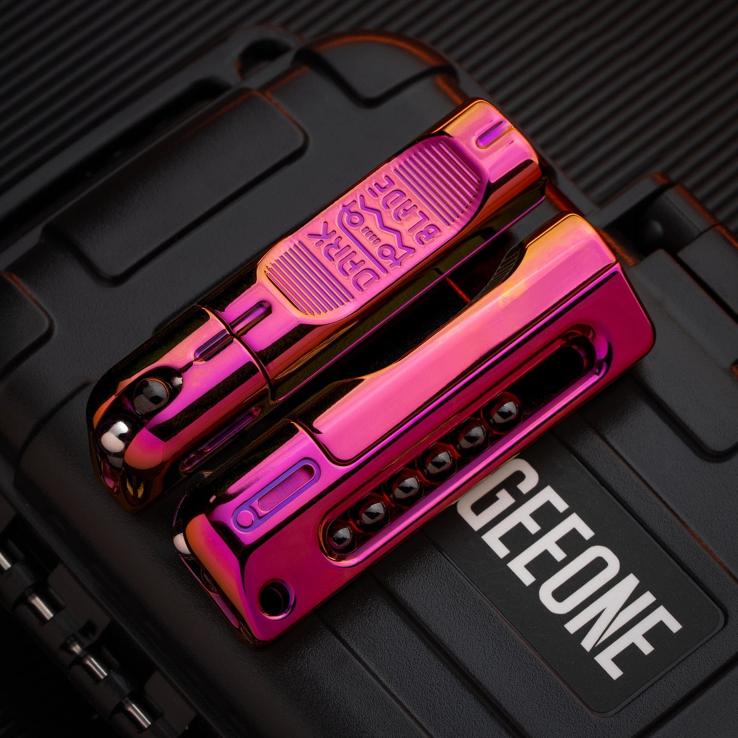 Basement Director 只禁优惠代码 Dark Blade Slider