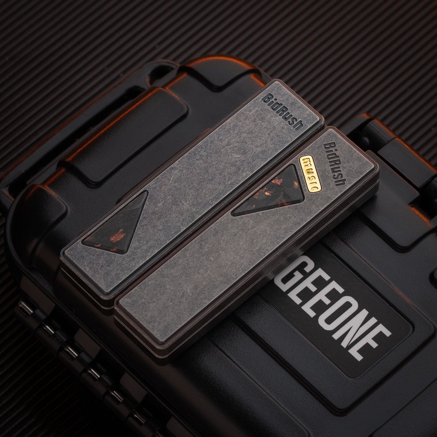 BidRush EDC Fidget Slider MINI BOX Stonewashed Stainless Steel+luminous carbon fiber plate