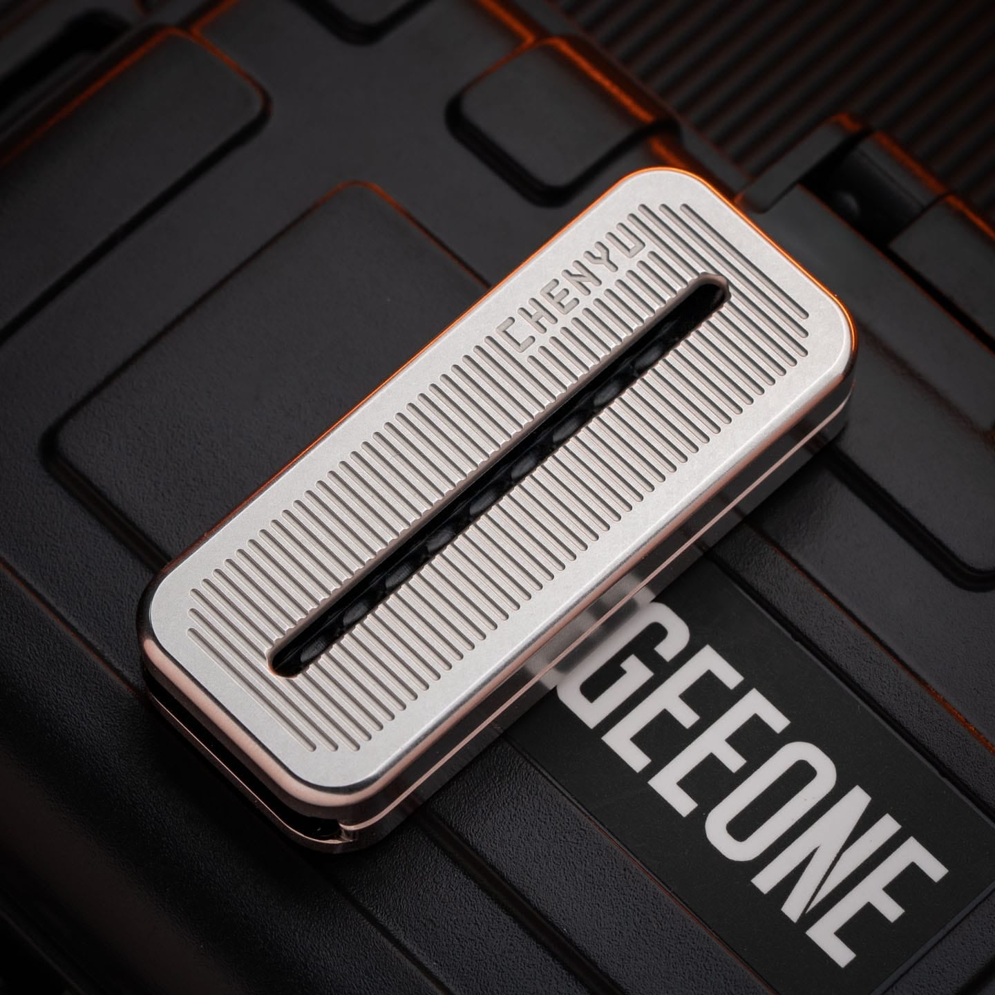 CHENYU Fidget Slider Syntony Stonewashed Stainless Steel