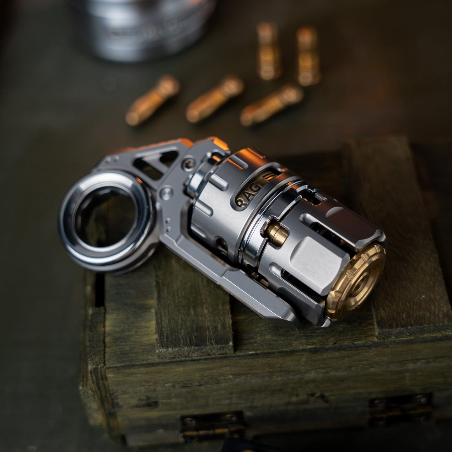 DJG 禁店铺满减及优惠代码 Destroyer Titanium/Brass (ships in 15 days)