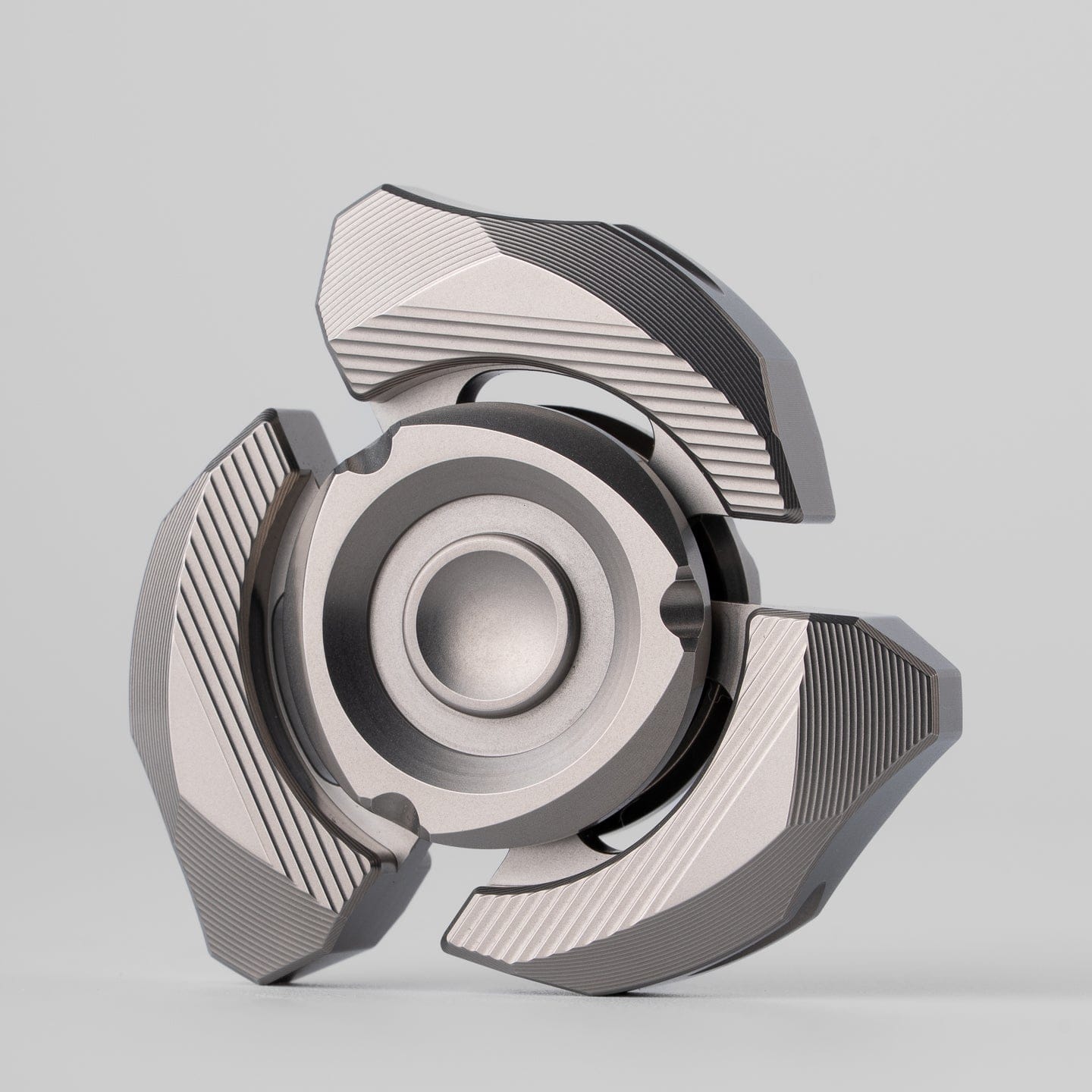 DJG 禁店铺满减及优惠代码 SPINETIC