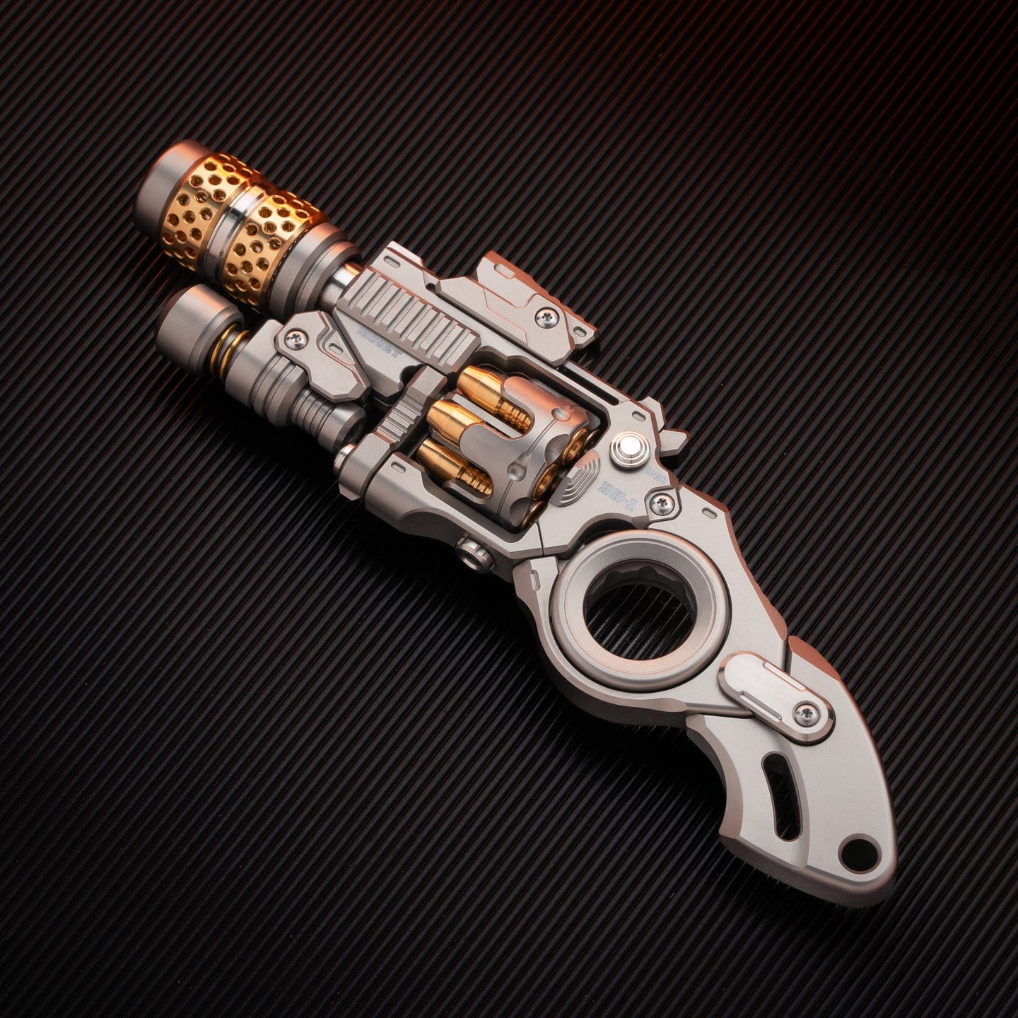 EDCELL 只禁优惠代码 Breaker Titanium-suit