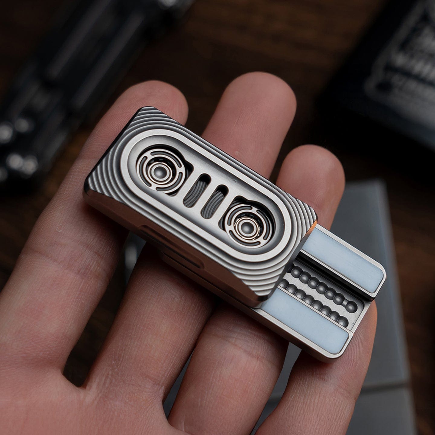 EDCELL 只禁优惠代码 TAPEDRIVE Titanium