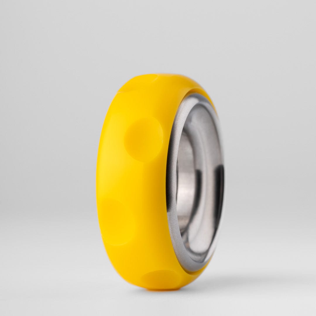 GAO STUDIO CHIZ RING POM