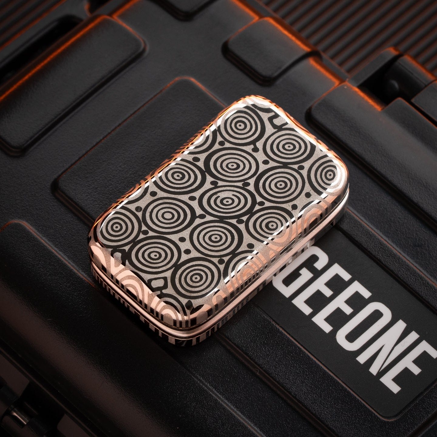 JJ EDC 只禁优惠代码 CREATION MOUNTAIN (Crystal Titanium) BlueTongue Damascus