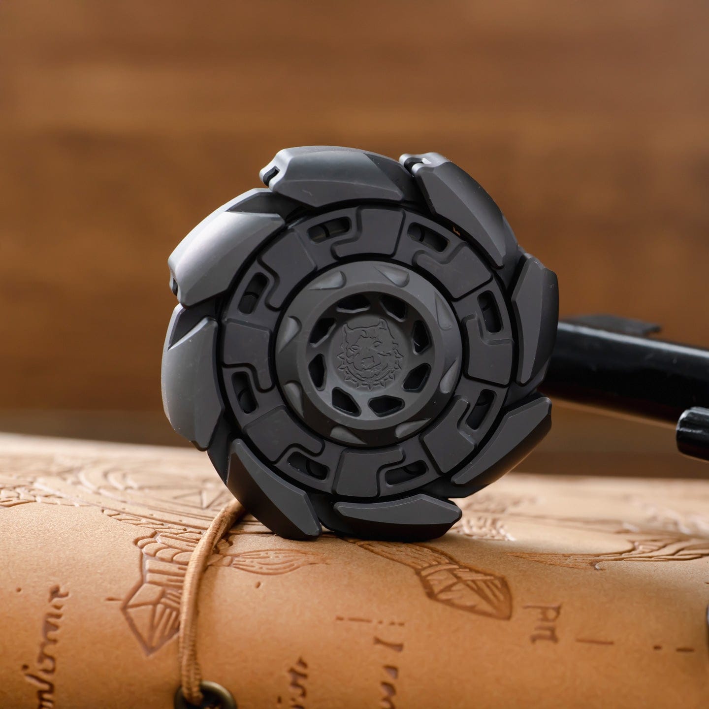 KTS 只禁优惠代码 Eight-bladed Spinner Blackened Zirconium (ships in 60 days)