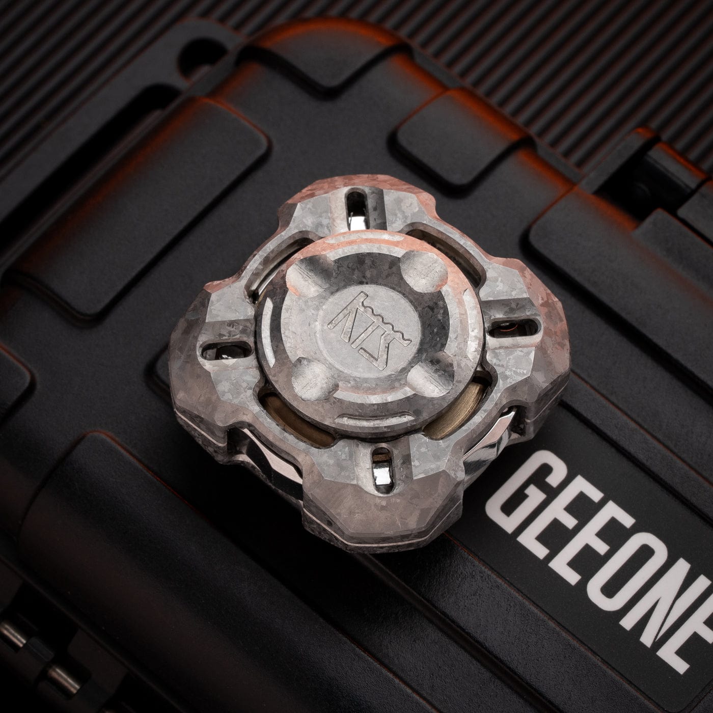 KTS 只禁优惠代码 M4 Tenon Spinner Crystal Titanium-primary