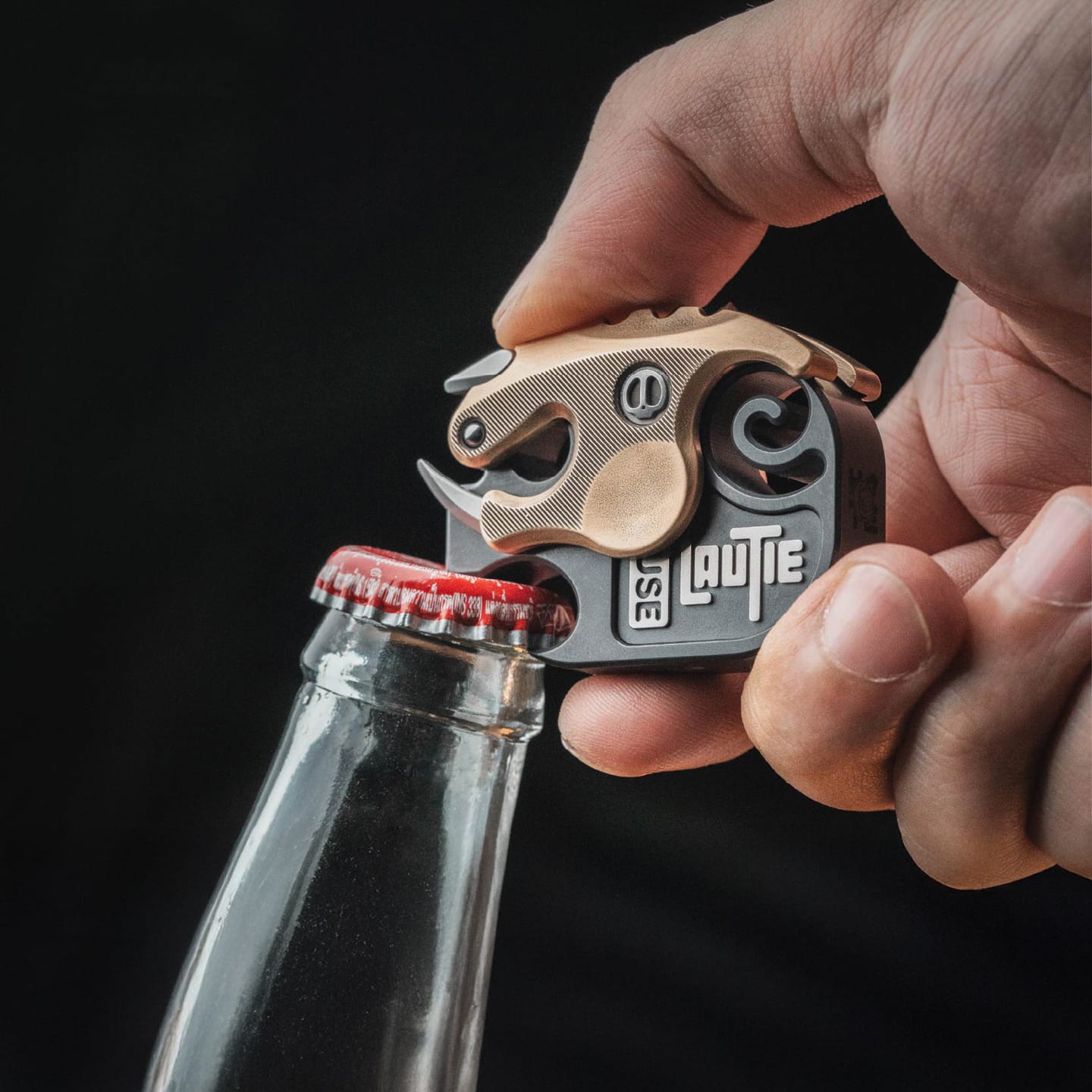 LAUTIE 只禁优惠代码 Armored Boar Bottle Opener
