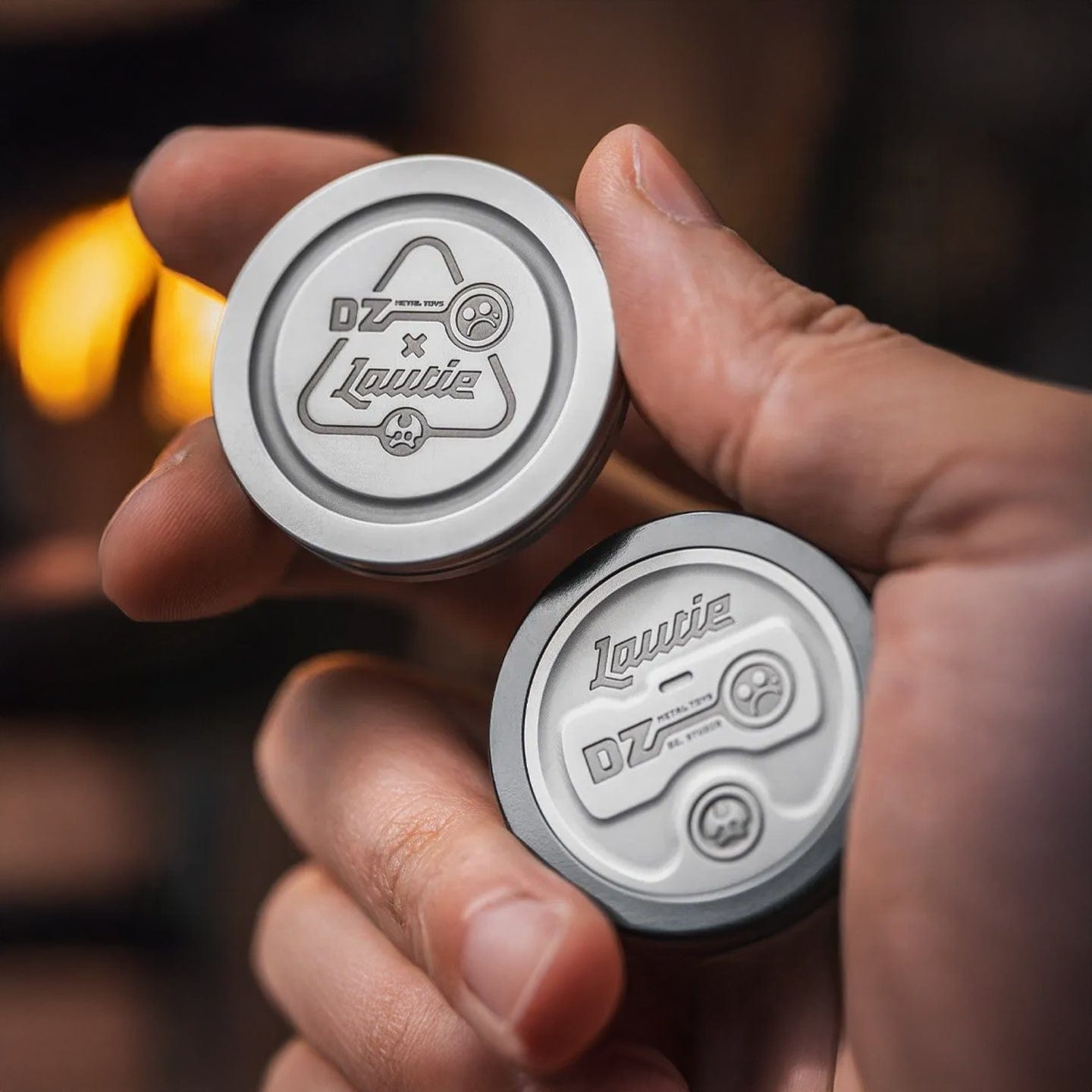 LAUTIE 只禁优惠代码 “Showhand” Haptic Coin Stainless Steel+PEEK (ships in 15 days)