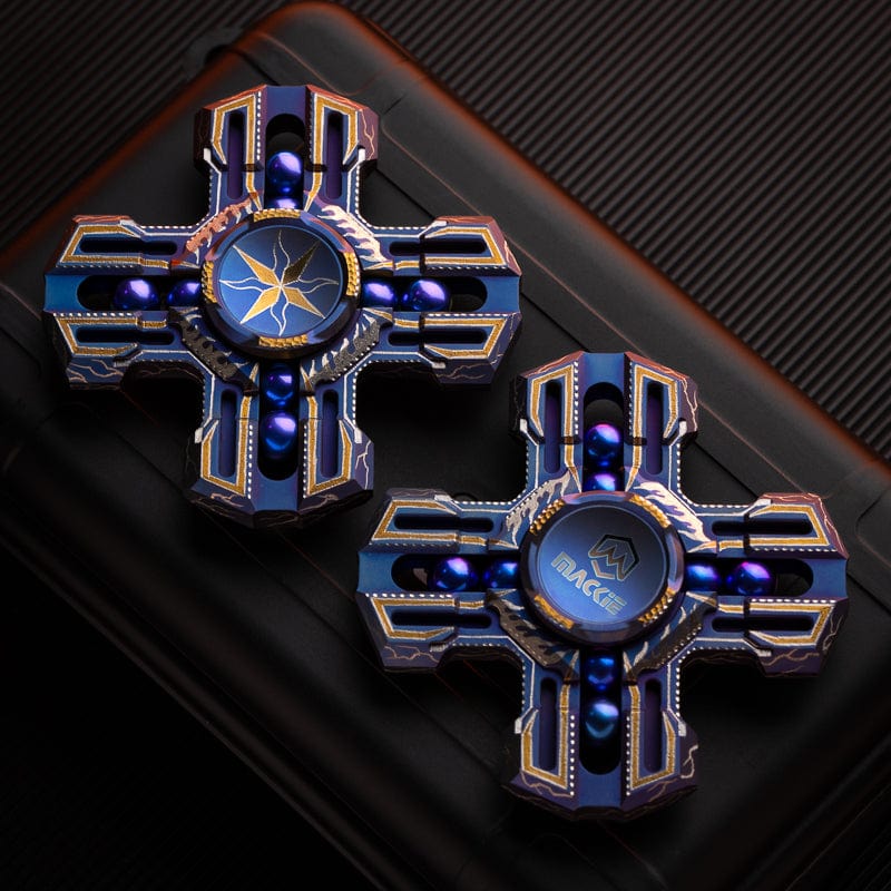 MACKIE 只禁优惠代码 Paladin Paladin / Titanium engraving (Paladin)