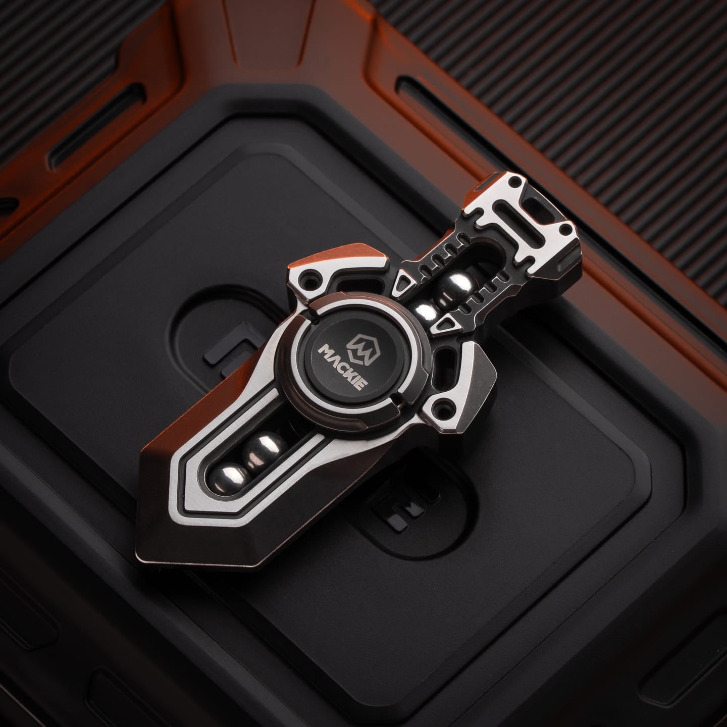 MACKIE Fidget Spinner Galatine Mini Distress Stainless Steel (GEEONE Exclusive)