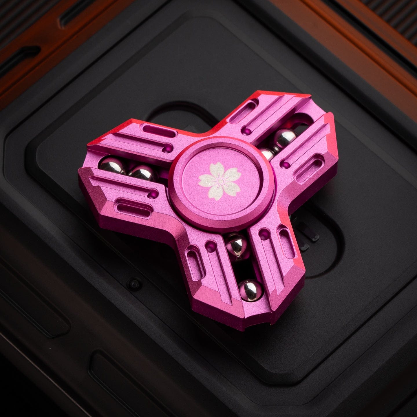 MACKIE Fidget Spinner KNIGHT MINI 3.0 Aluminum (cherry) ships in 3 days