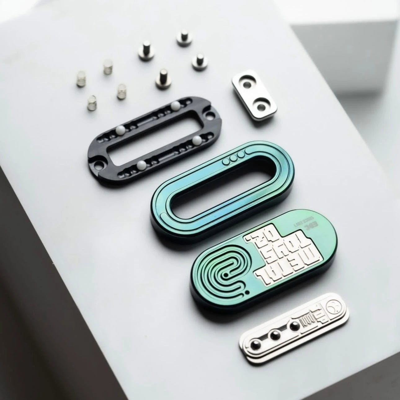 Metal Toys DZ 只禁优惠代码 TOP-B Snake Game