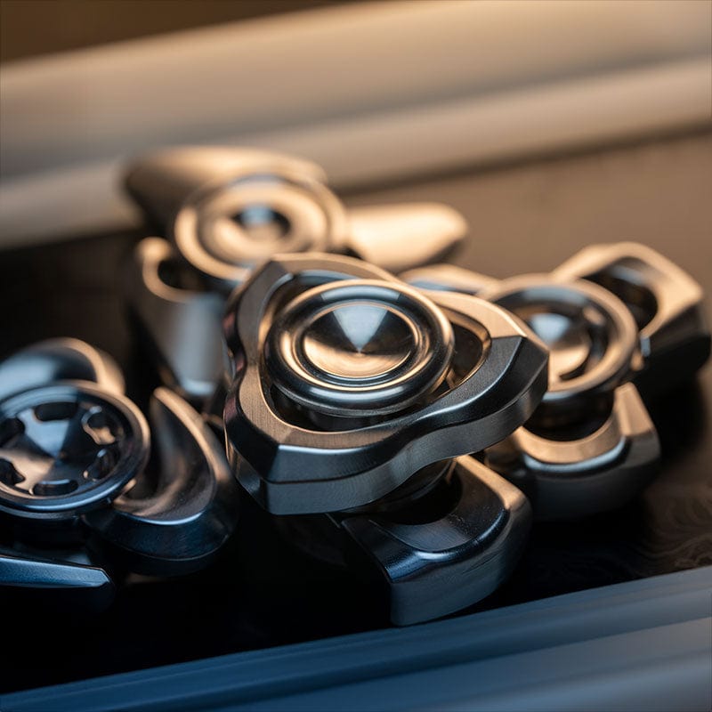 NEWBEE Fidget Spinner Casual