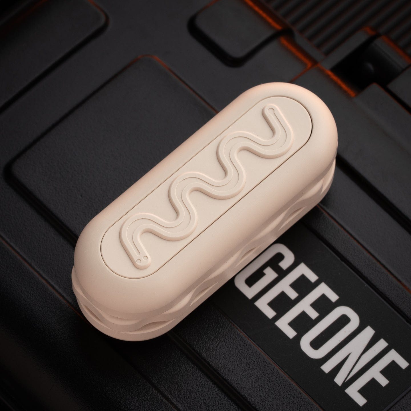 OS EDC 只禁优惠代码 MINI Burger Mechanical Slider PEEK