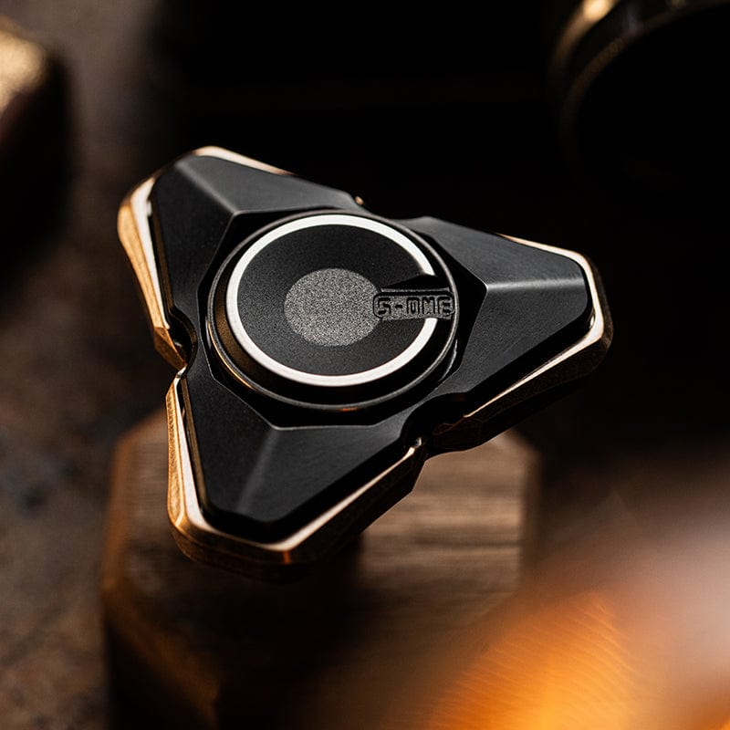 S-ONE Fidget Spinner SUAN Q Ti-black warrior (ships in 30 days)