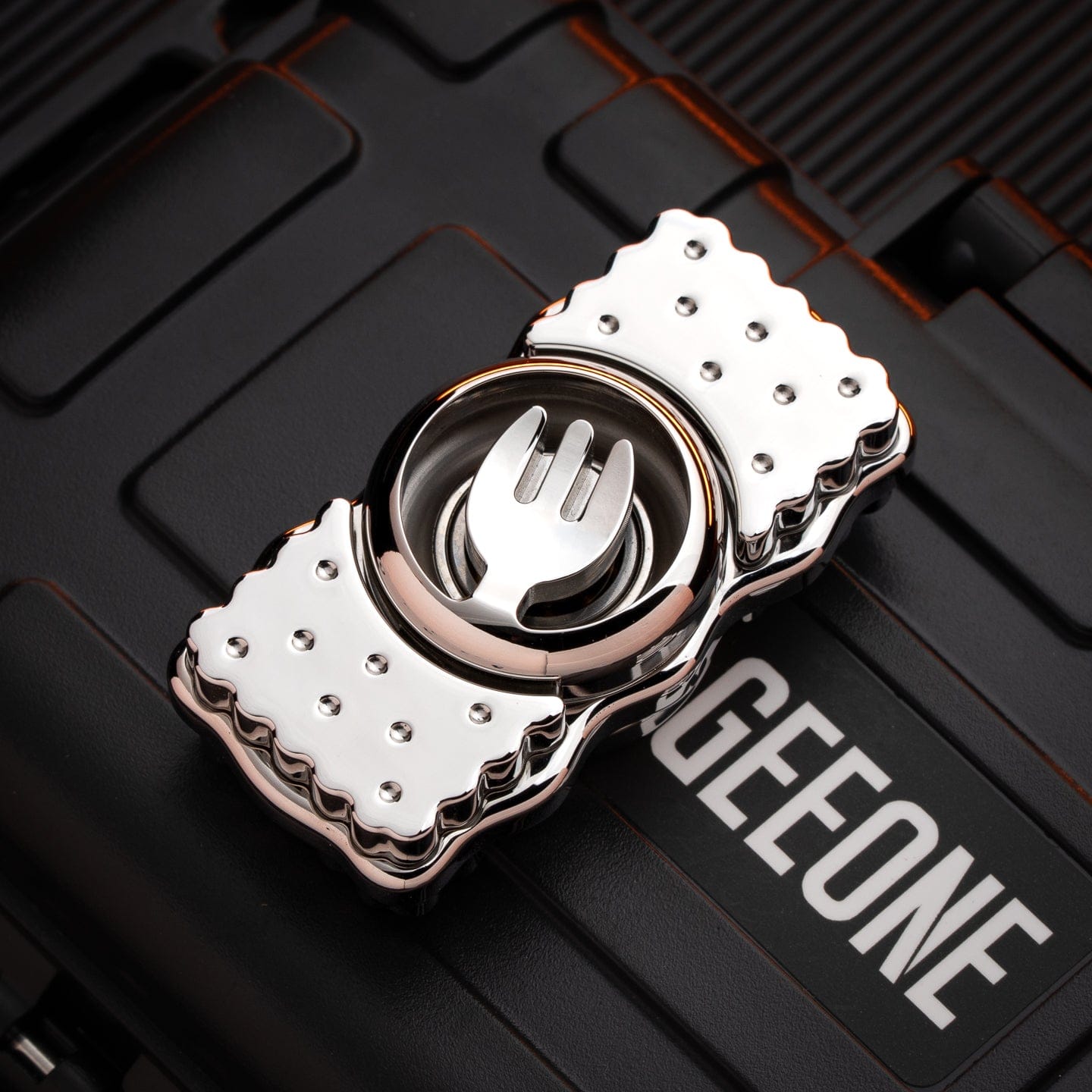 SAO EDC 只禁优惠代码 Biscuit Spinner Polished Stainless Steel