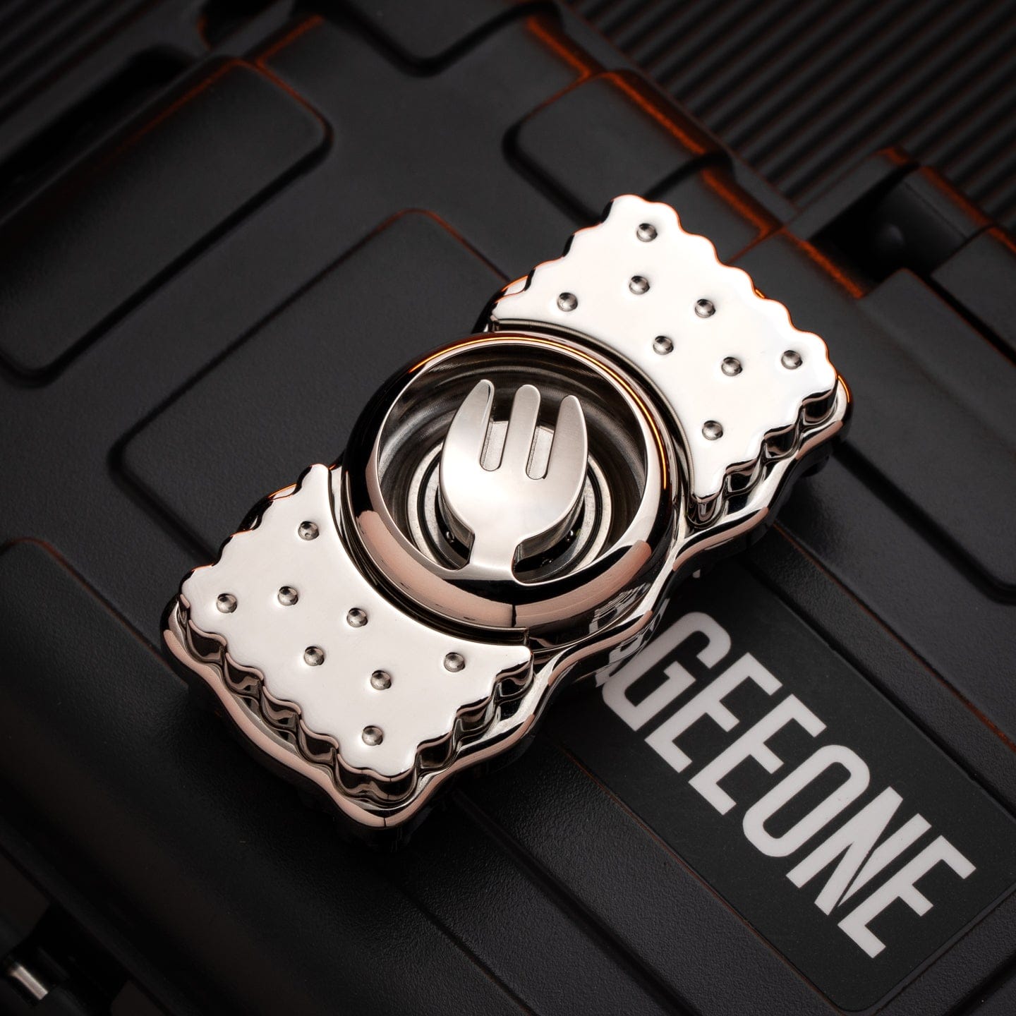 SAO EDC 只禁优惠代码 Biscuit Spinner Polished Titanium