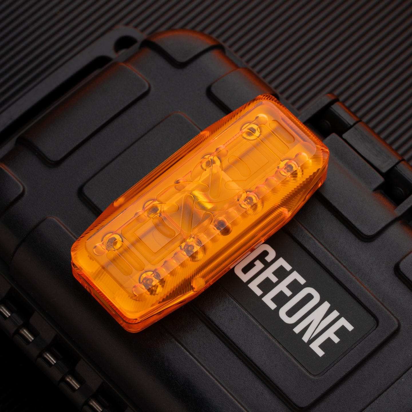 Sequence 只禁优惠代码 Shuttle Slider Polished PMMA-yellow