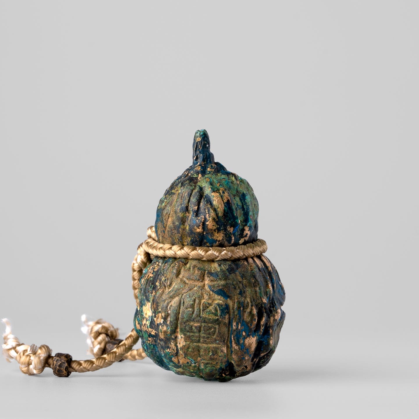 SOURCE 只禁优惠代码 Bronze Gourd Distress Bronze