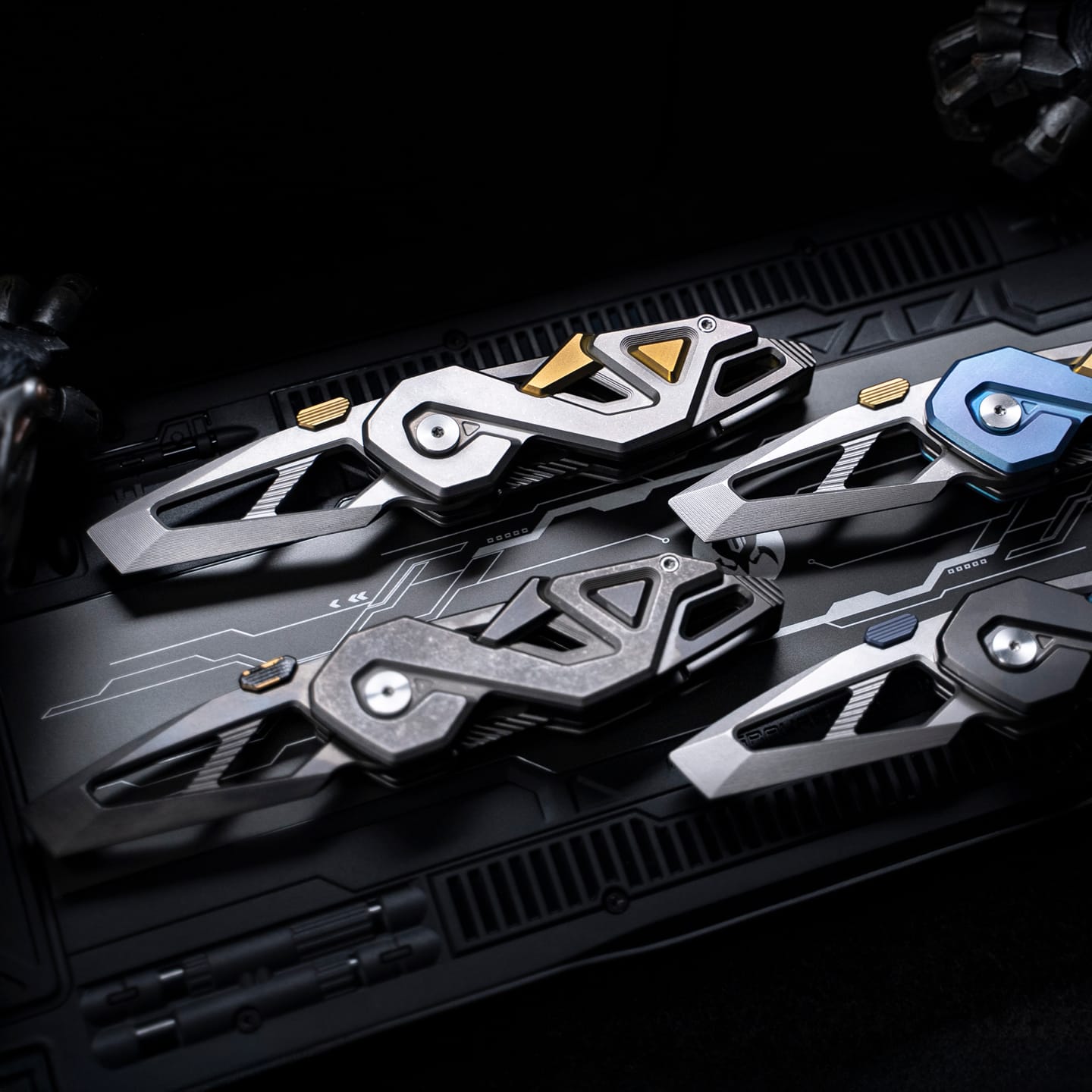 TEA ROOM Multi Tool TR-1 Titanium+M390