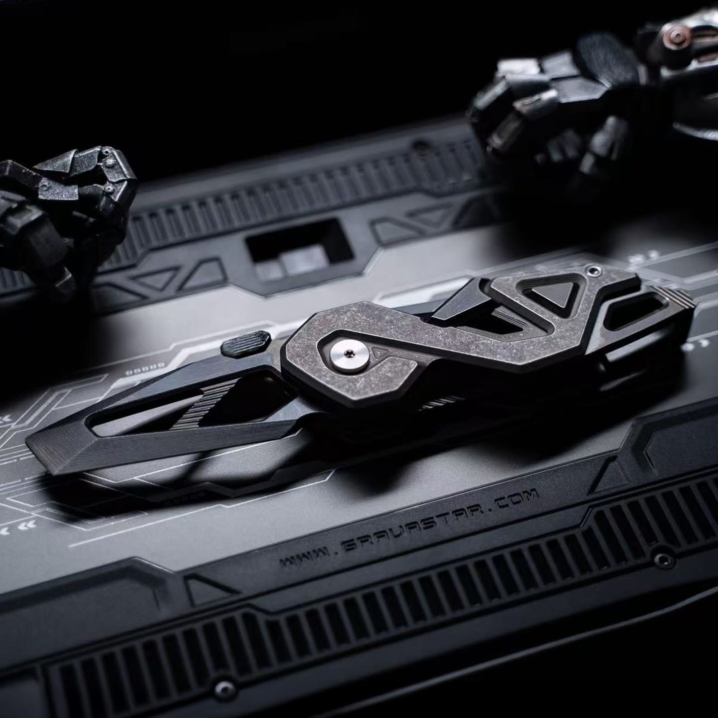 TEA ROOM Multi Tool TR-1 Titanium+M390