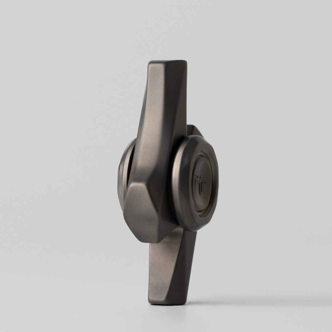 TJR THUNDER AND LIGHTNING