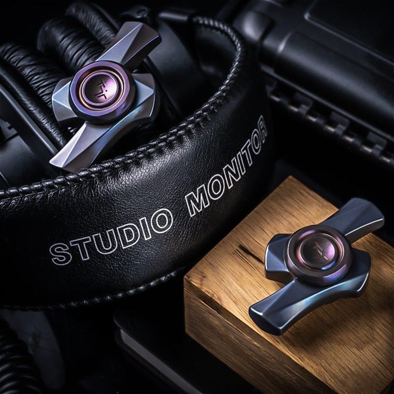 TJR THUNDER AND LIGHTNING