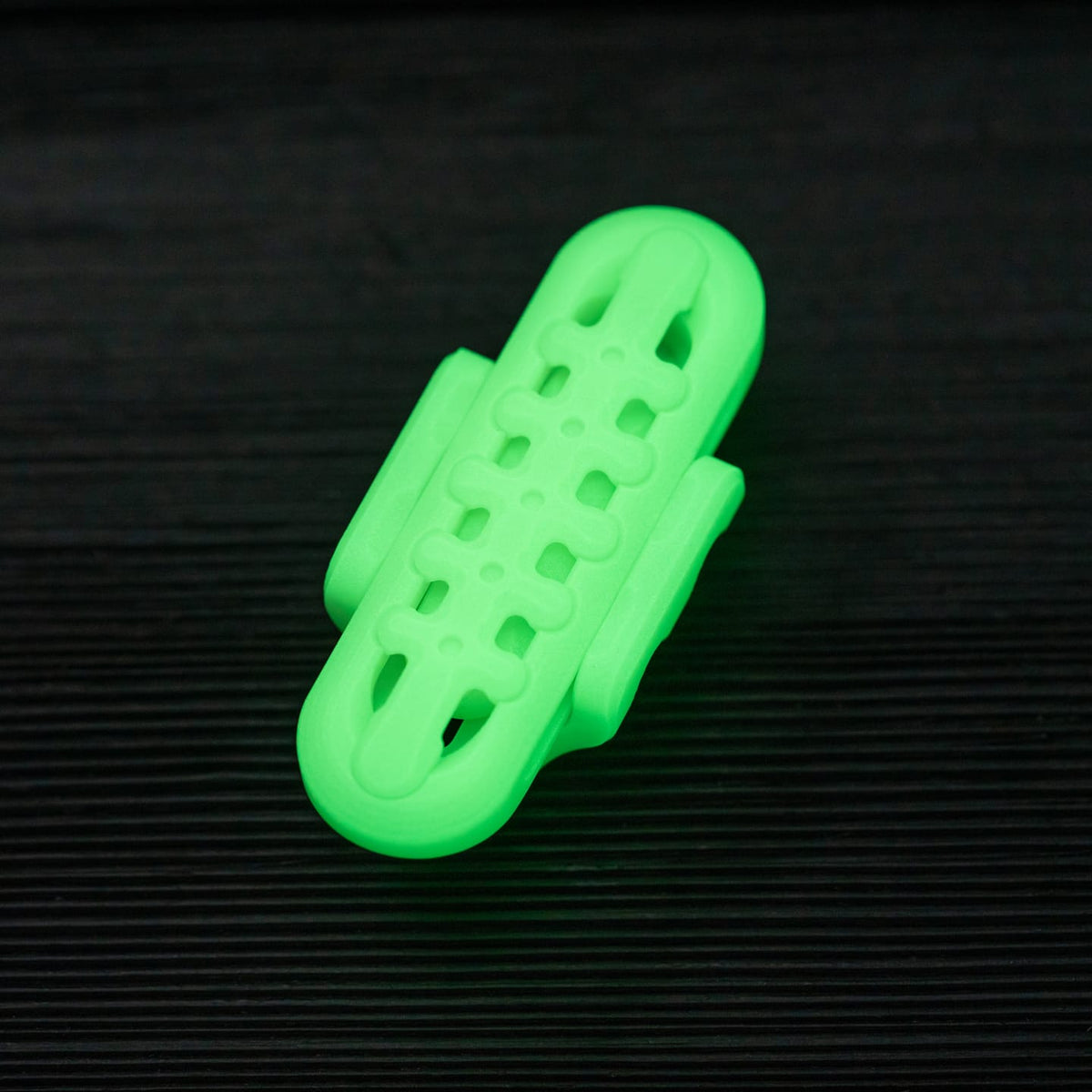 WANWU 只禁优惠代码 Exoskeleton Exoskeleton / Luminous green