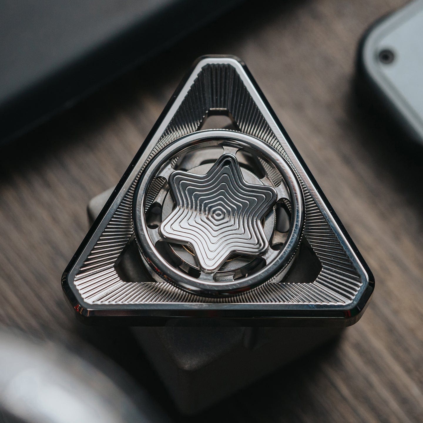 WM EDC 只禁优惠代码 SHERIFF Polished Stainless Steel (ships in 10 days)