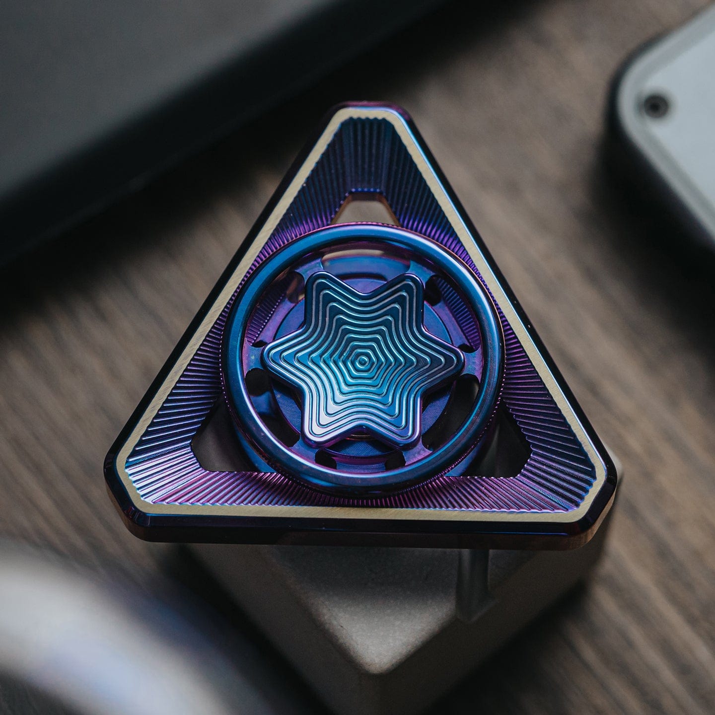 WM EDC 只禁优惠代码 SHERIFF Zirconium (purple&golden) ships in 10 days