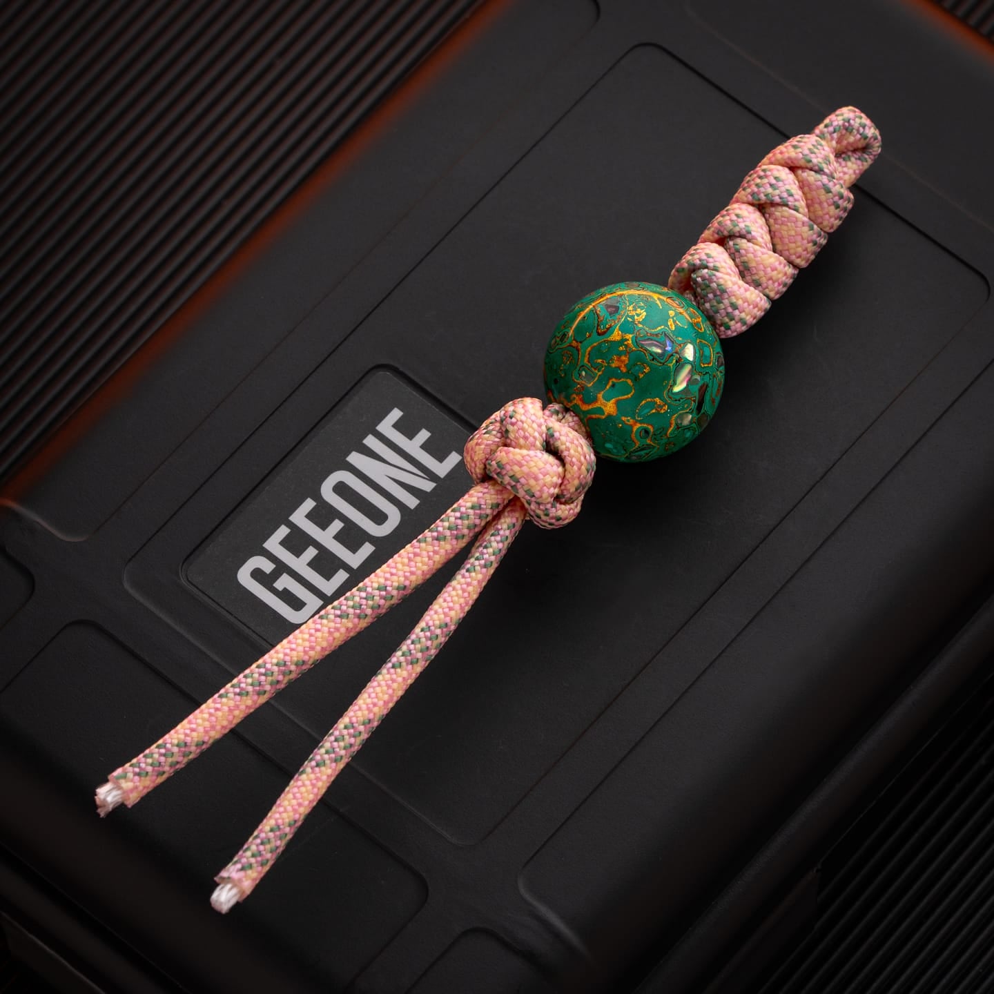 Wood&Flower 只禁优惠代码 Lacquer Lanyard Bead Sandalwood-green&gold