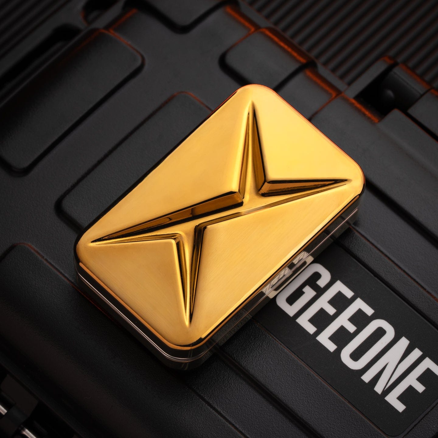 YC EDC 只禁优惠代码 Breakthrough Polished Titanium-gold