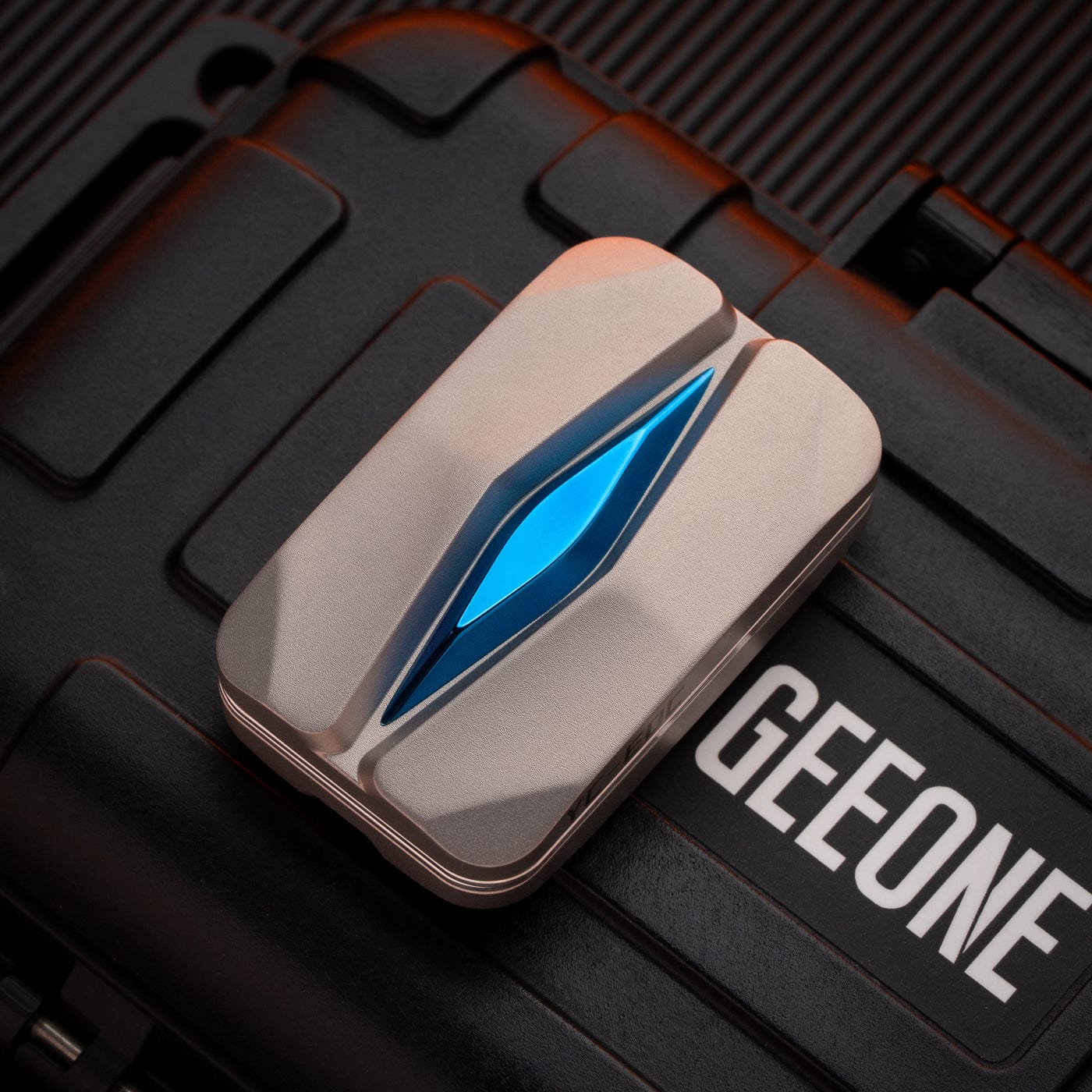 YC EDC 只禁优惠代码 Mountain Titanium