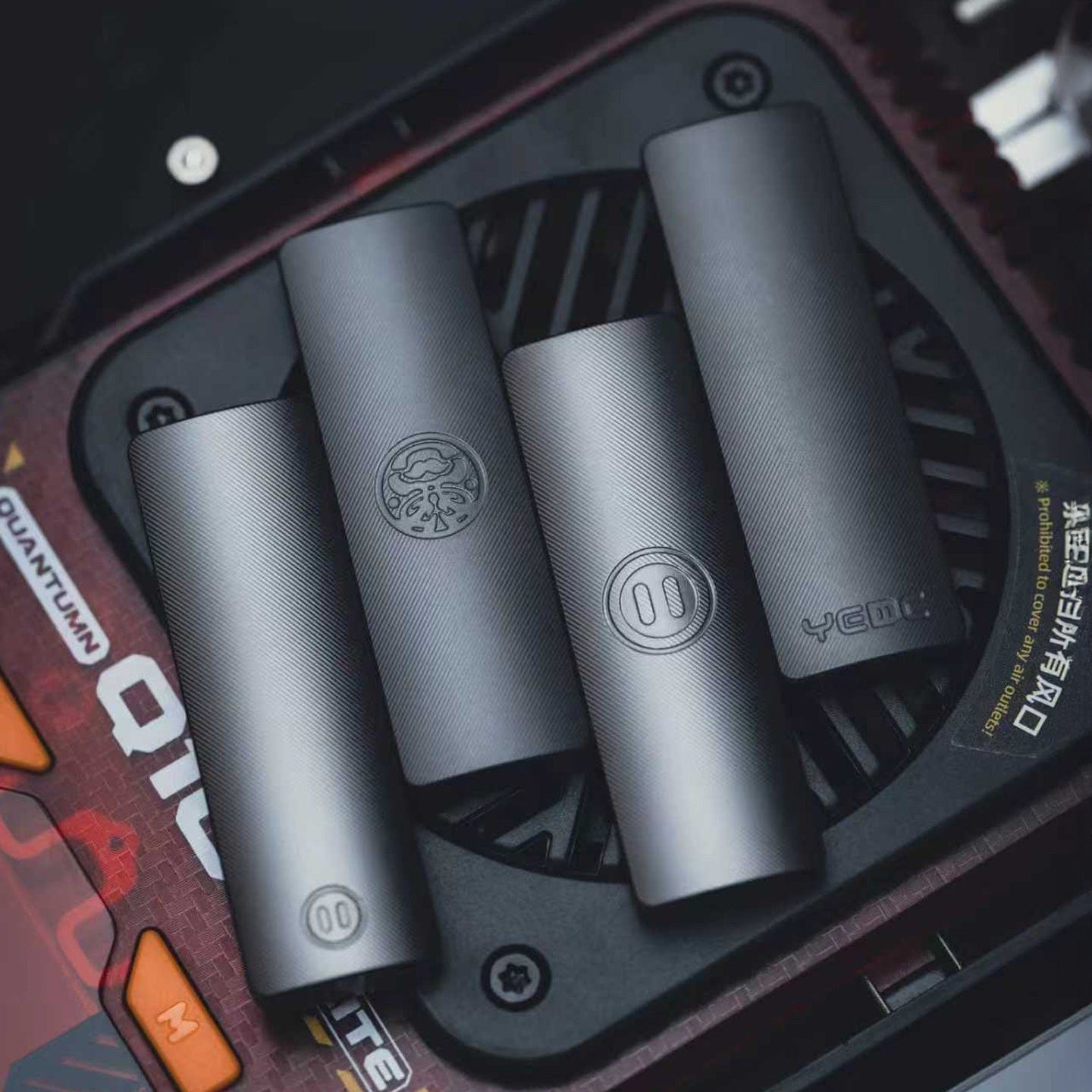 YEDC 只禁优惠代码 Ji Li 2.0 Polished Zirconium (ships in 16 days)