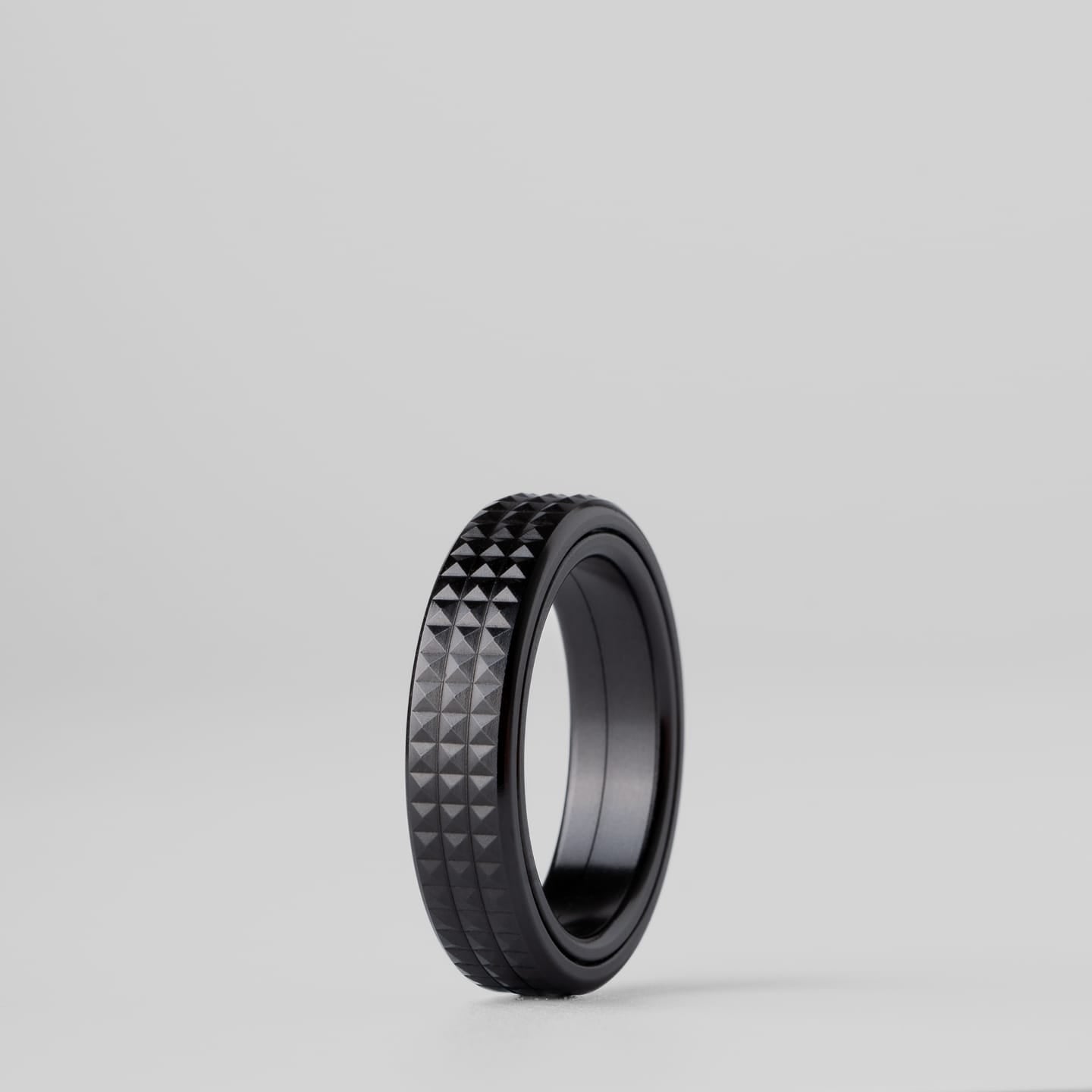 YEDC 只禁优惠代码 Pig Ring-Paris on Your Finger