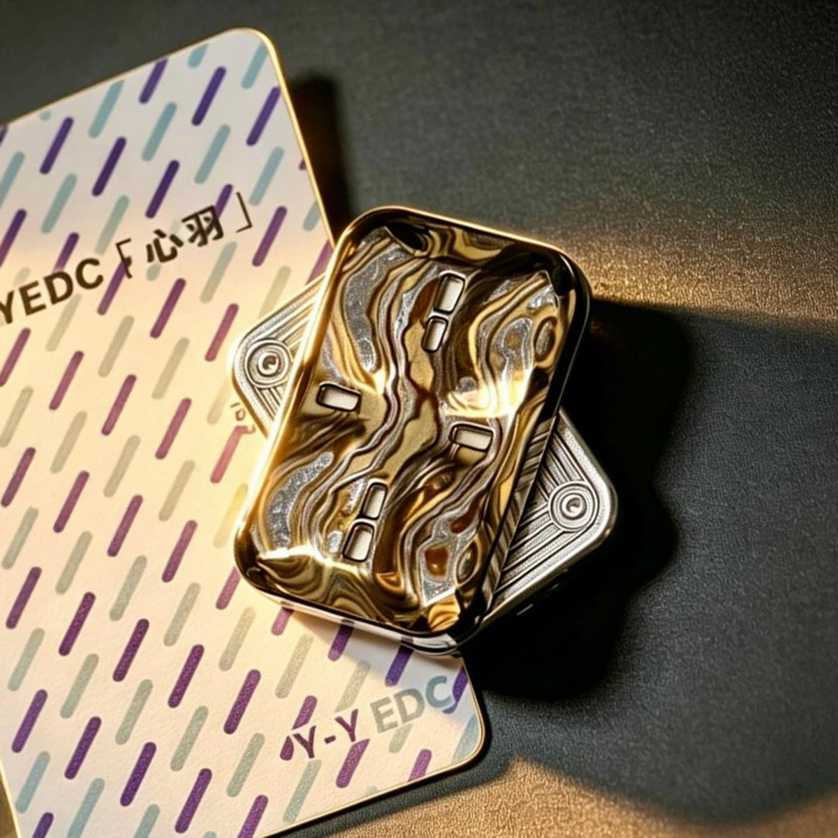 YY EDC 只禁优惠代码 Heart Feather Zircuti - Gold (ships in 30 days)