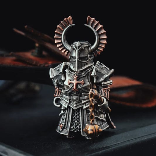 ZHUO JIANG 只禁优惠代码 Crimson Templar Tabletop Ornament