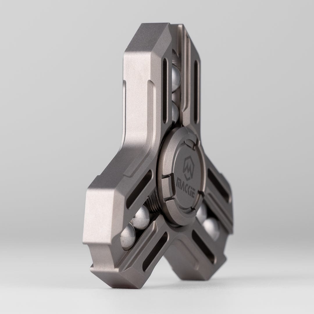 MACKIE Fidget Spinner KNIGHT 2.0