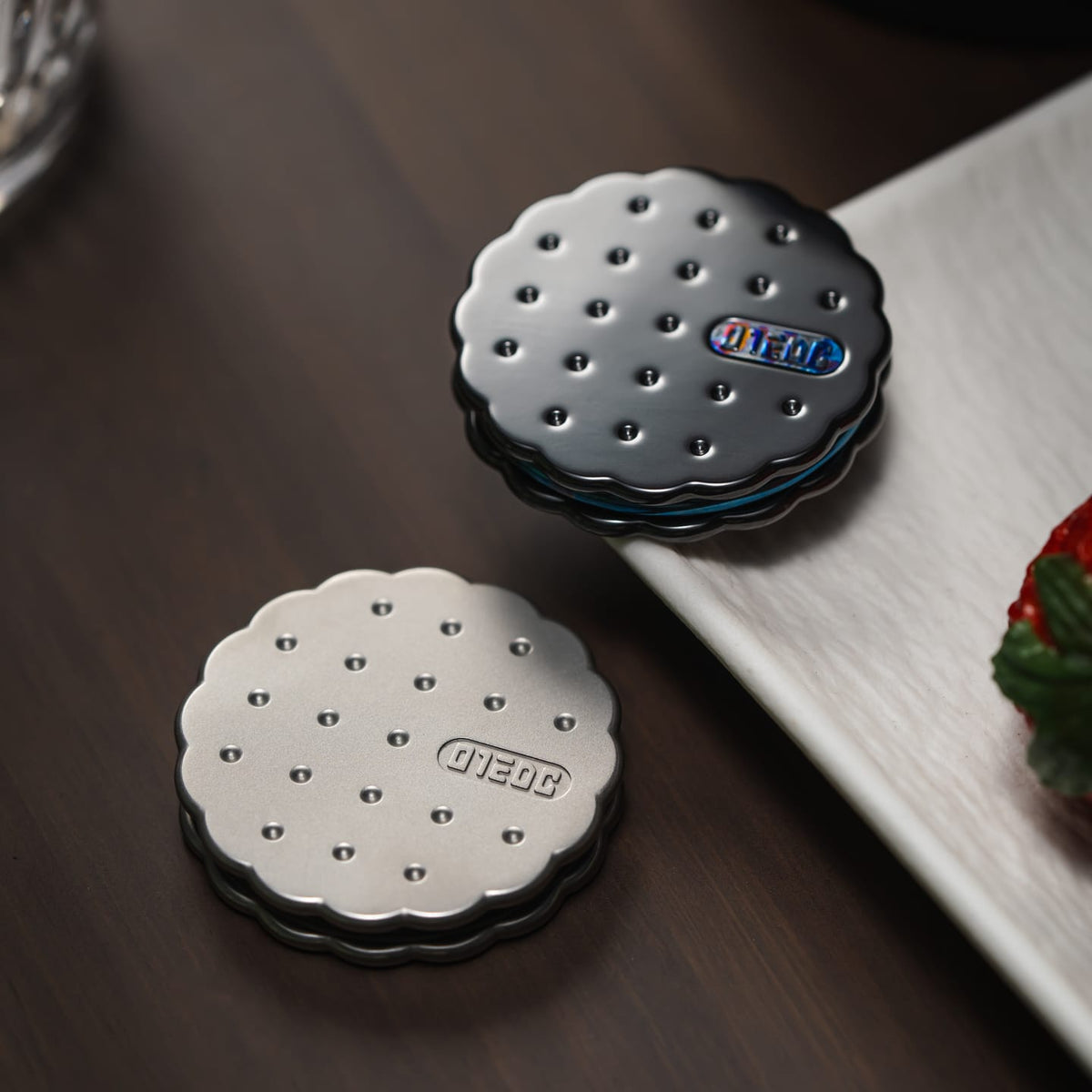 01EDC  Sandwich Cookie Haptic Coin