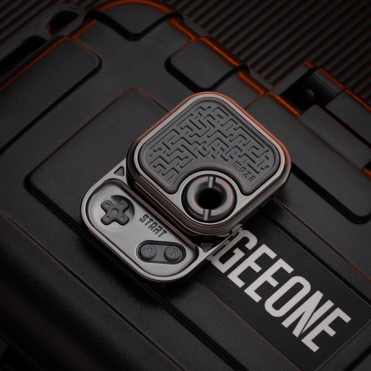 01EDC 只禁优惠代码 Slider Food-Toast-Game Polished Zirc+Blasted Zirc plate