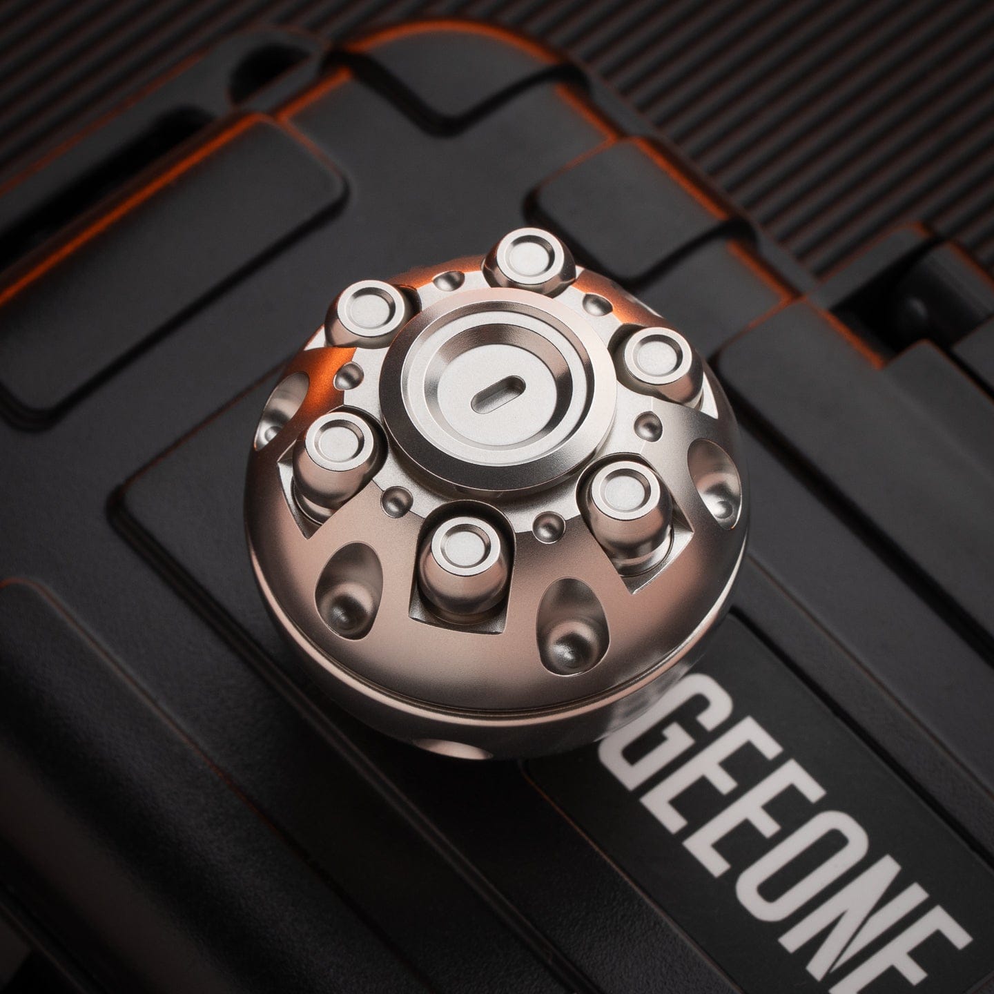 42.COSMO 只禁优惠代码 Death Star Blasted Stainless Steel