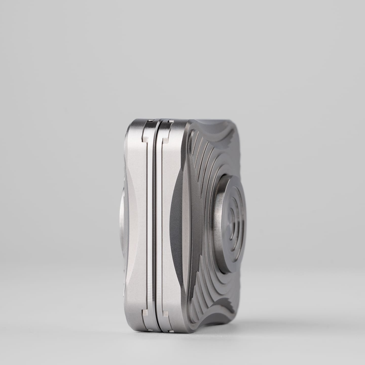 9 hand 只禁优惠代码 Equation Stainless Steel