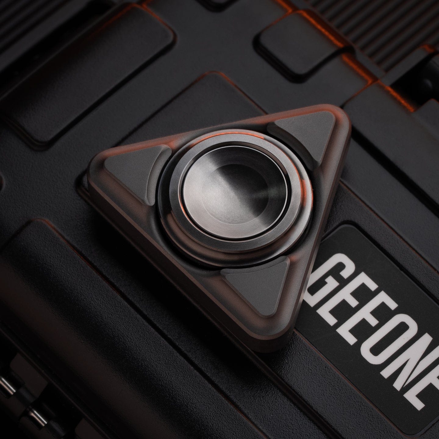 Blacktopwork 只禁优惠代码 Fascination 2.0 Blasted Zirconium