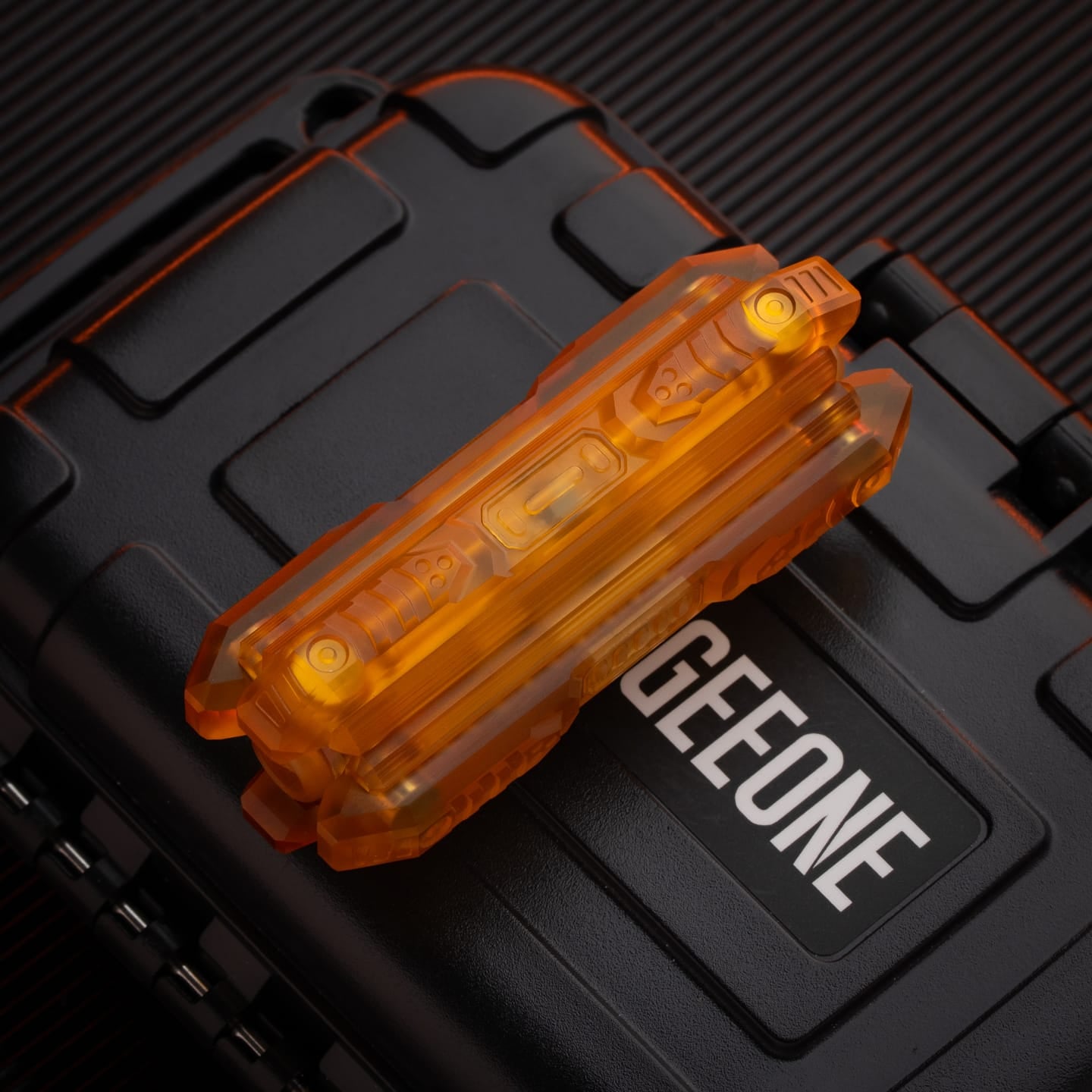 BOX EDC 只禁优惠代码 Rail Striker Blasted Ultem (PEI)