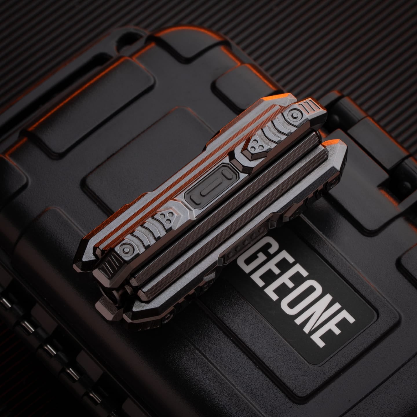 BOX EDC 只禁优惠代码 Rail Striker Zirconium black