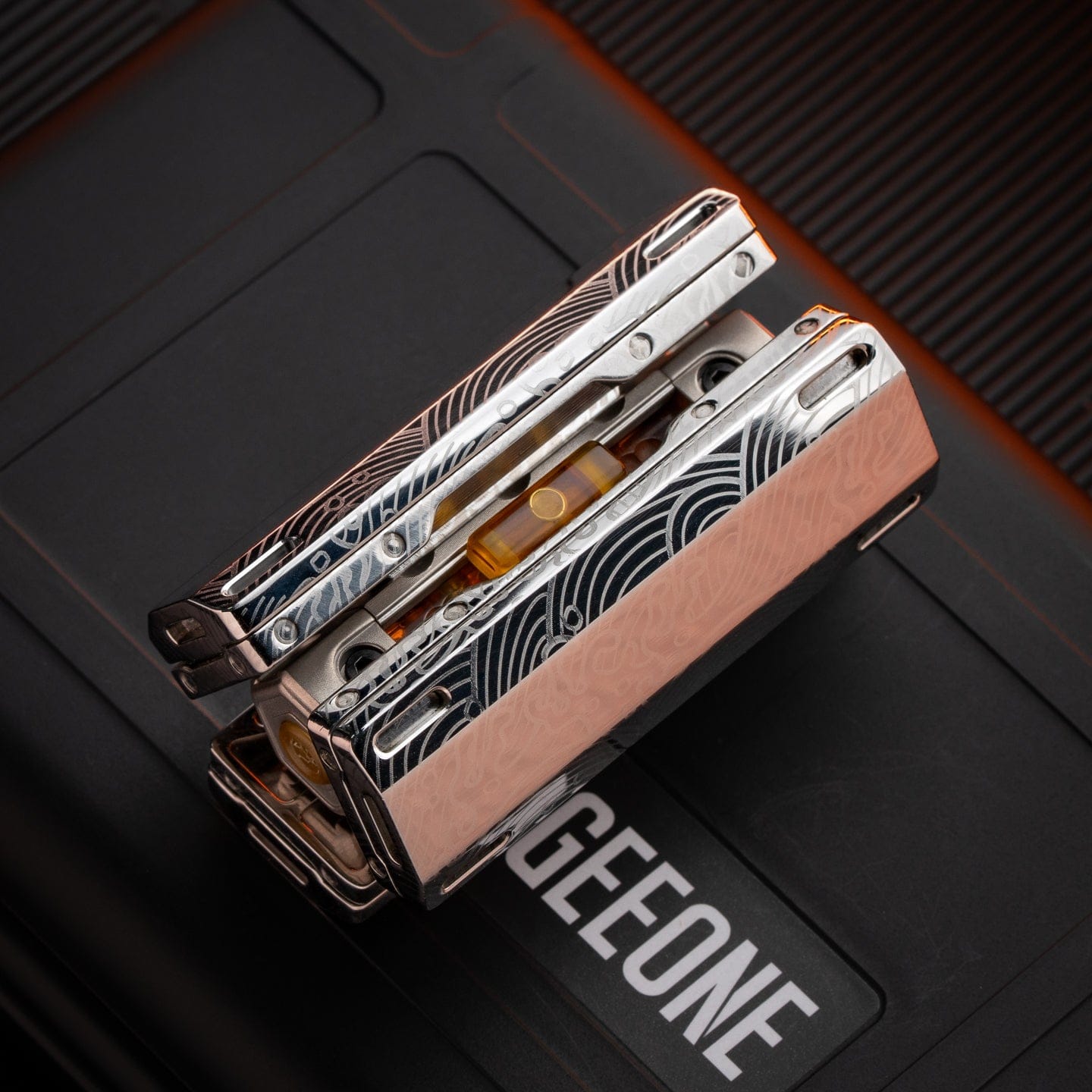 Carry 只禁优惠代码 NUCLEAR POWER Stainless Steel (Dama wave pattern)